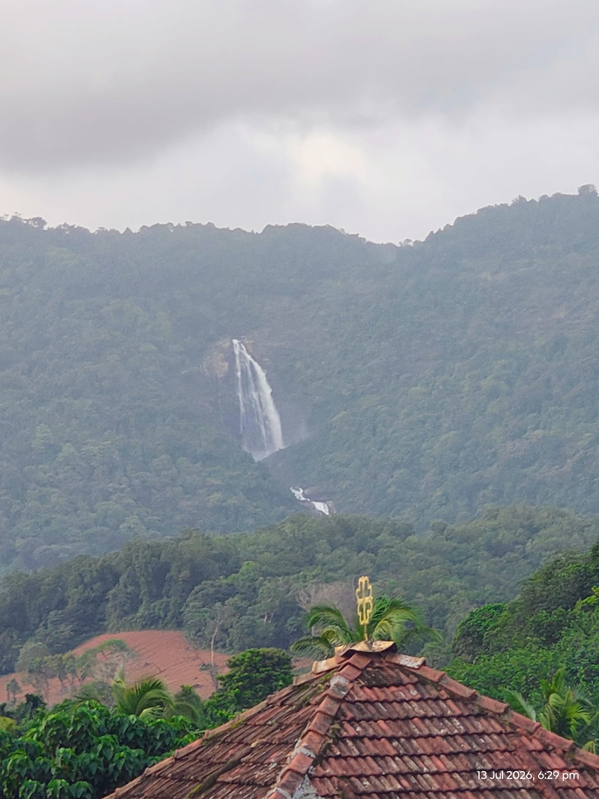 Koosalli Waterfalls, Byndoor