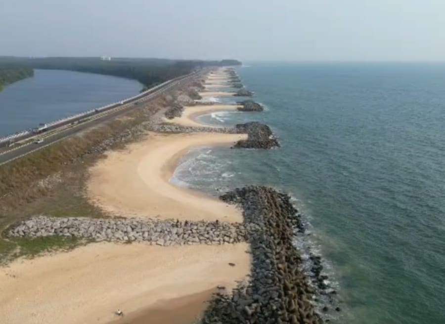 Maravanthe beach photo 5