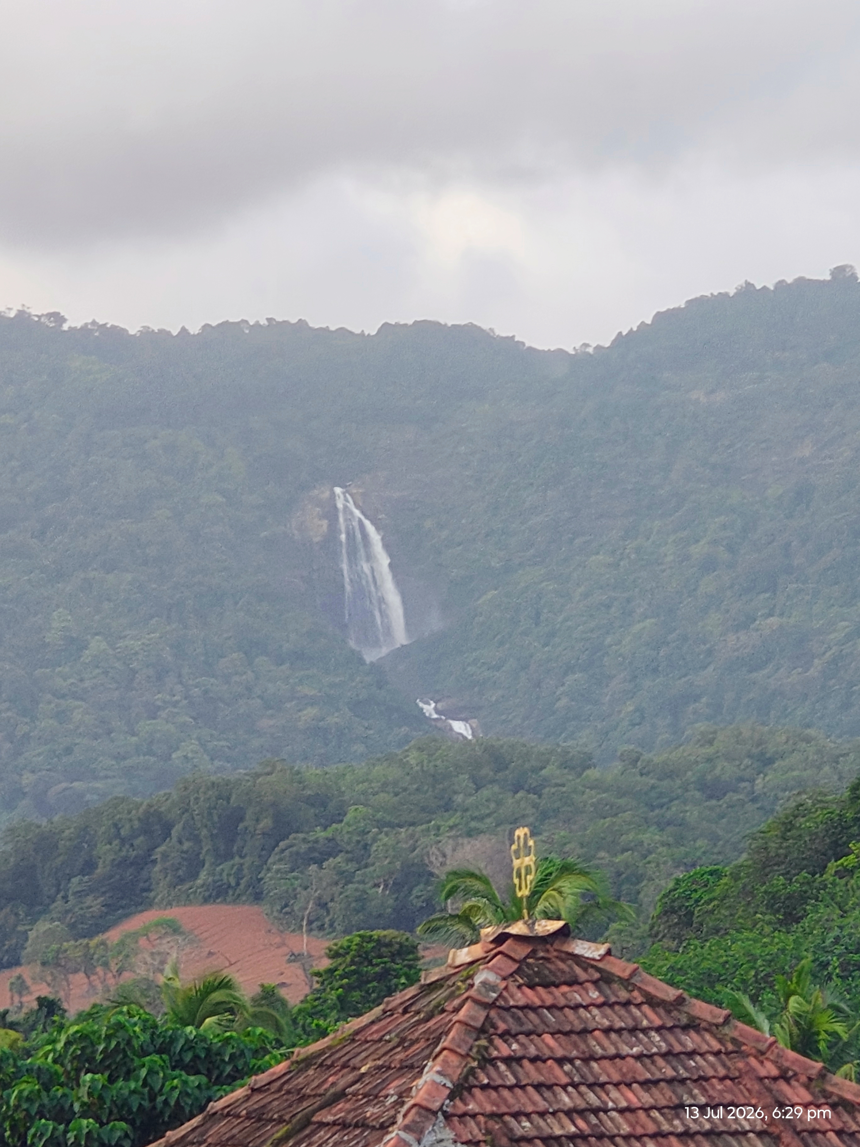 Koosalli Waterfalls, Byndoor
