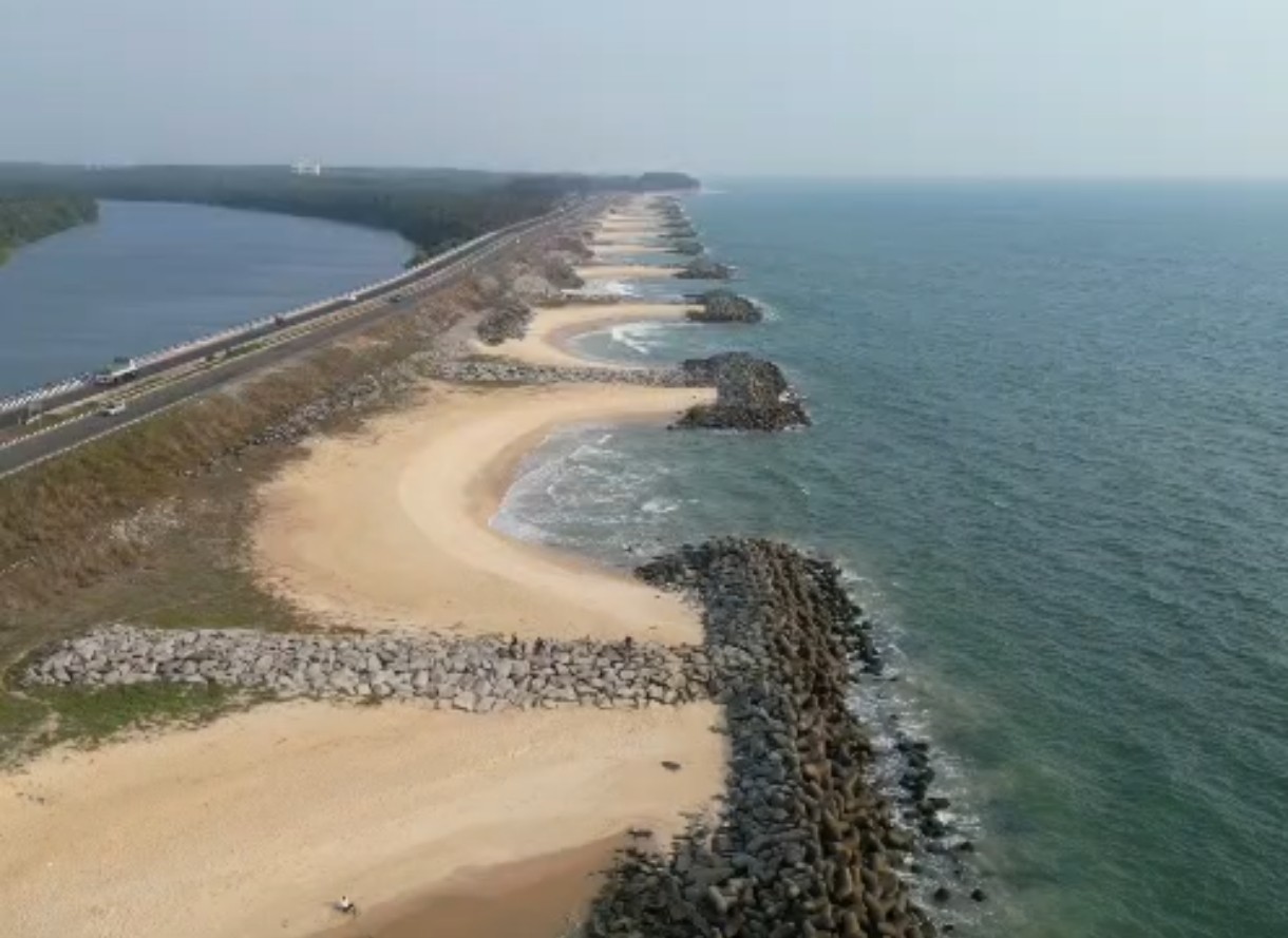 Maravanthe beach photo 5