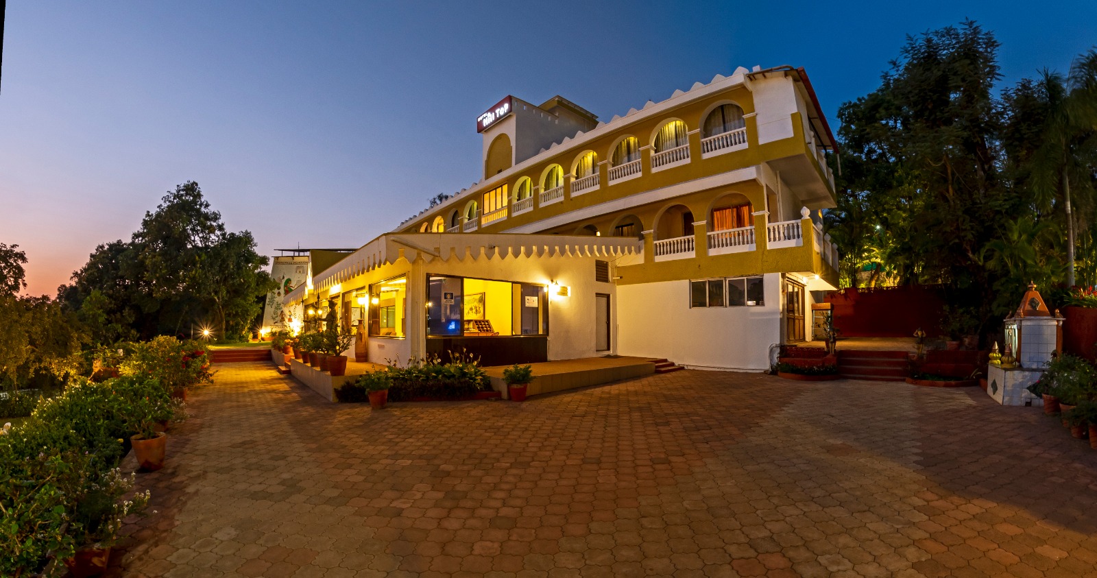 Hotel Hilltop by Fidato Hotels, Panhala