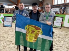 Спортсмены из Чистополя заняли призовые места на турнире по борьбе на лошадях