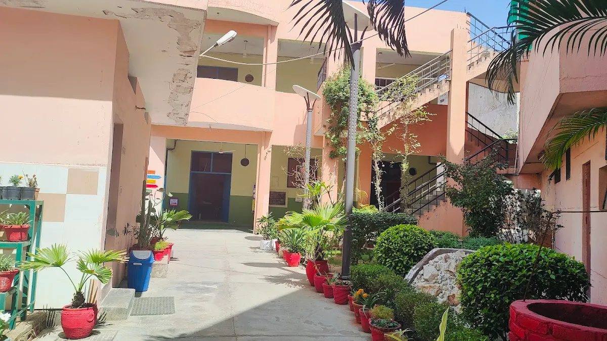 Lions Public School photo 4