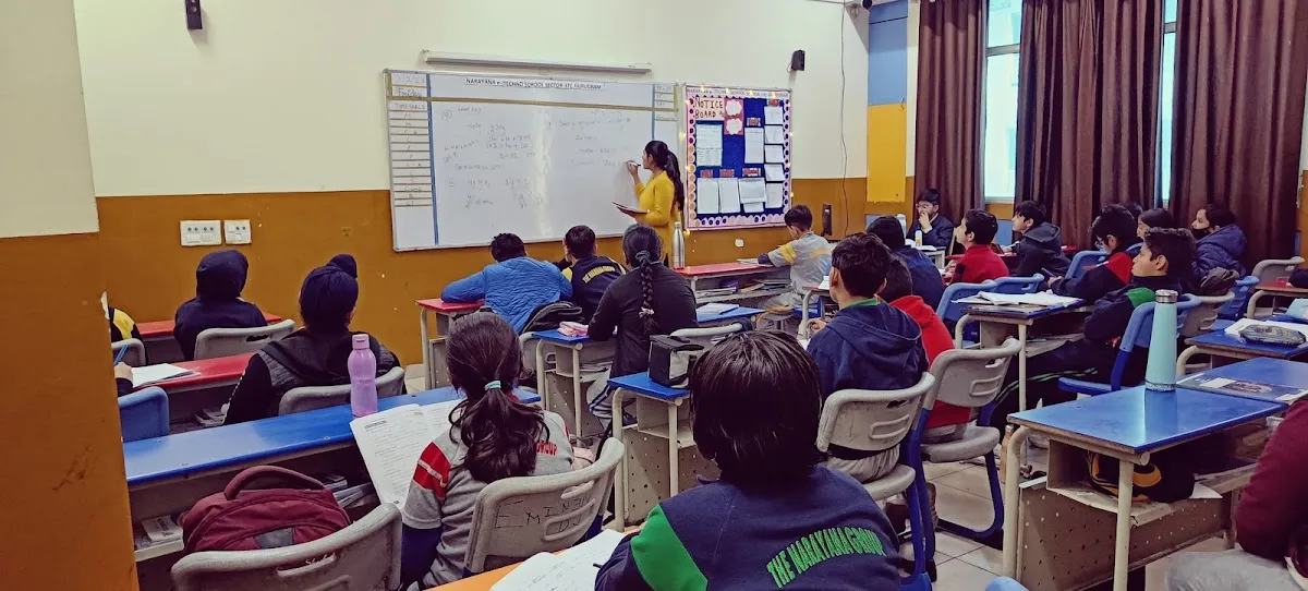 Narayana eTechno-School - Sector 37 photo 3