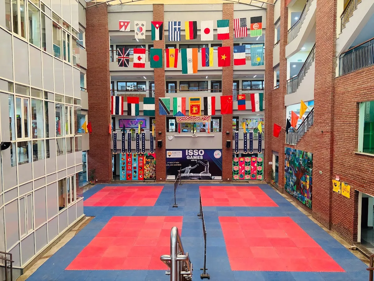 Amity Global School photo 3