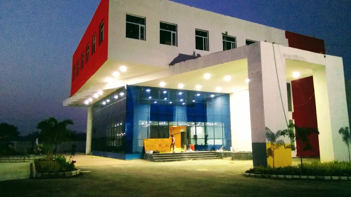 Buddha International School photo 3