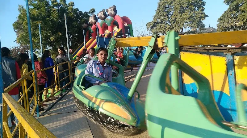 Meenakshi World School