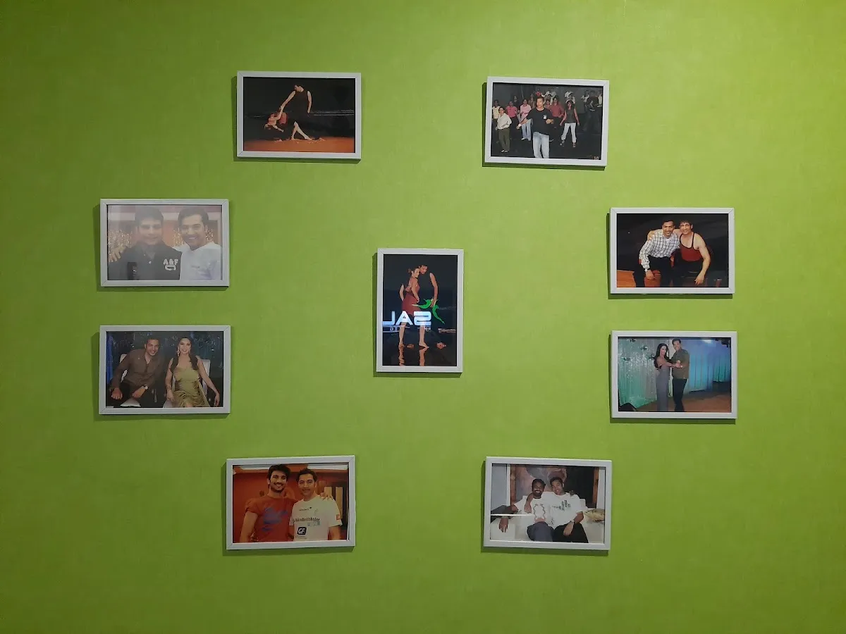 Shake a Leg Dance & Wellness Centre : Best Dance Classes | Best Wedding Choreographer | Gurgaon photo 6