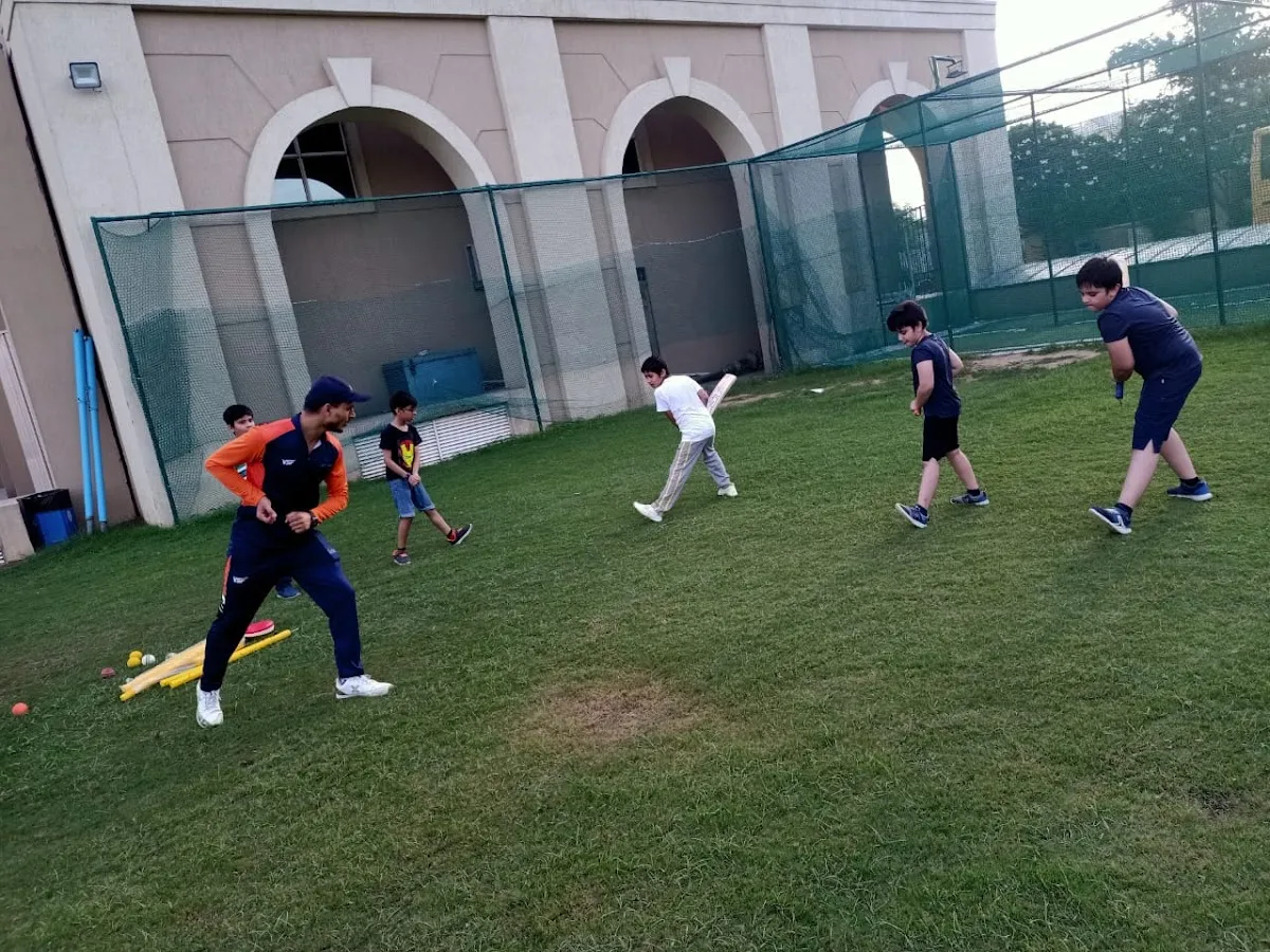 Sport's Hub Gurugram sector 48 photo 4