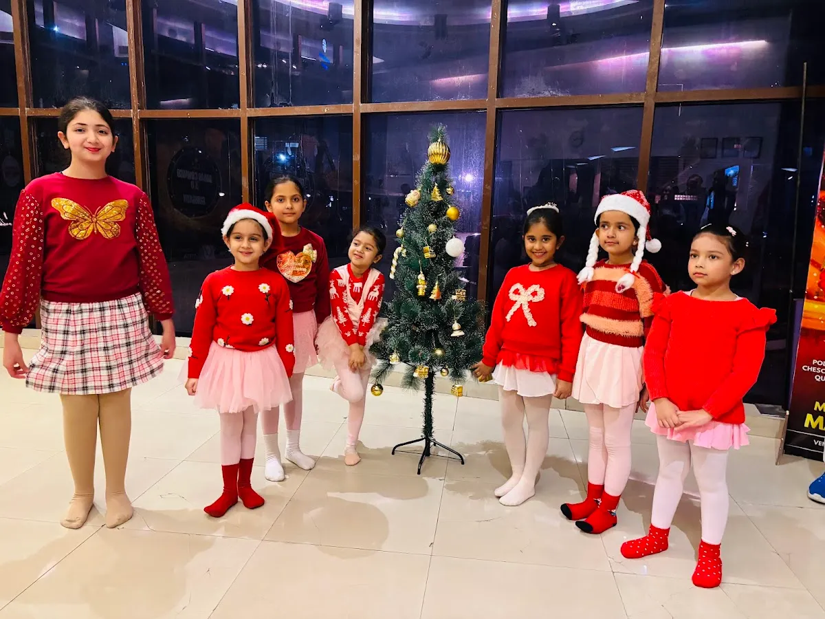 Tapti Jain Yoga and Dance Classes photo 4