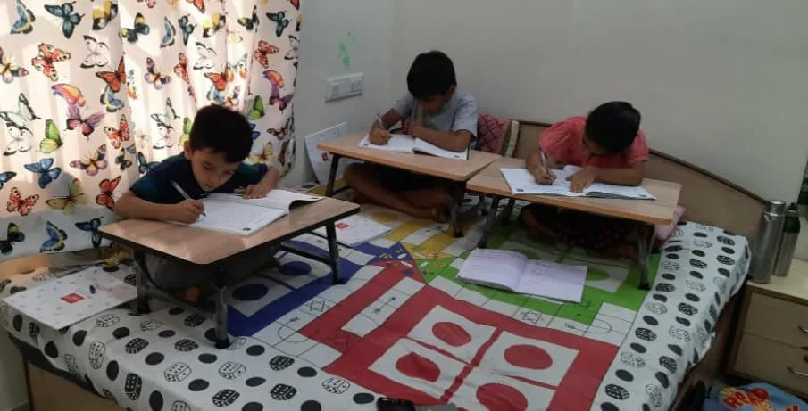 Autography Handwriting Classes By Ms.Poonam photo 3