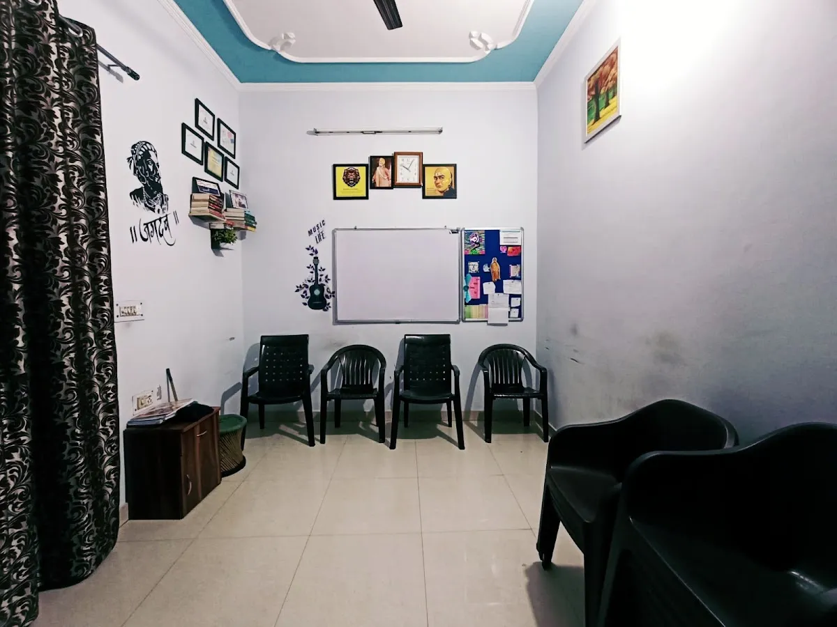 FORESIGHT Tuition Classes photo 4