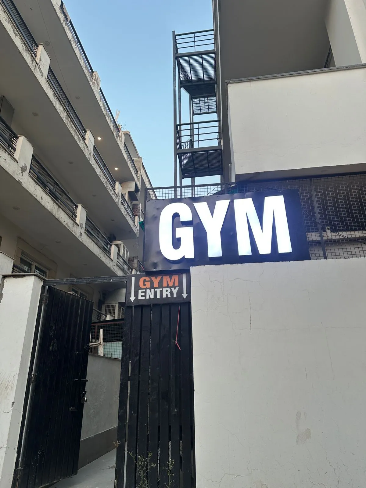 RF GYM - SECTOR 47 photo 5