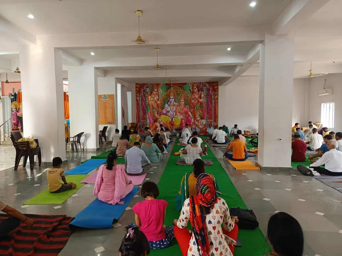 WE4FOUNDATION photo 5