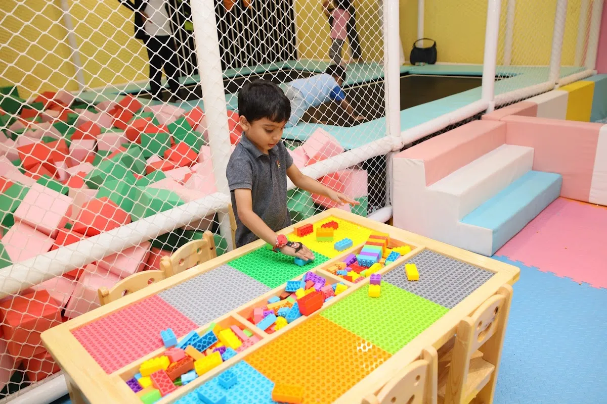 Tooney Tales photo 5