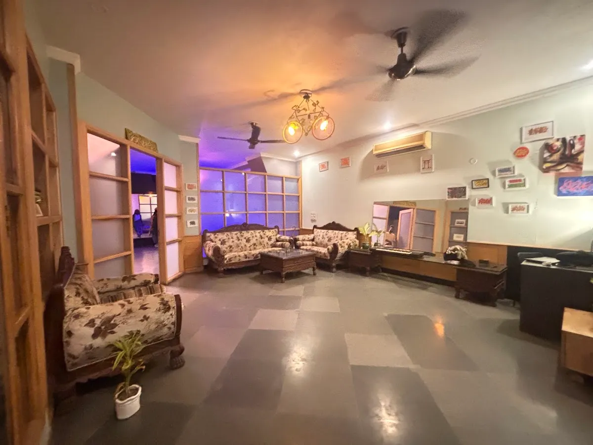 Cosmic Dance Embassy photo 6