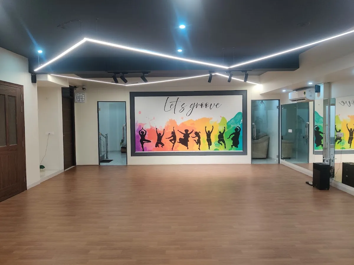 Let's Groove Studio photo 2