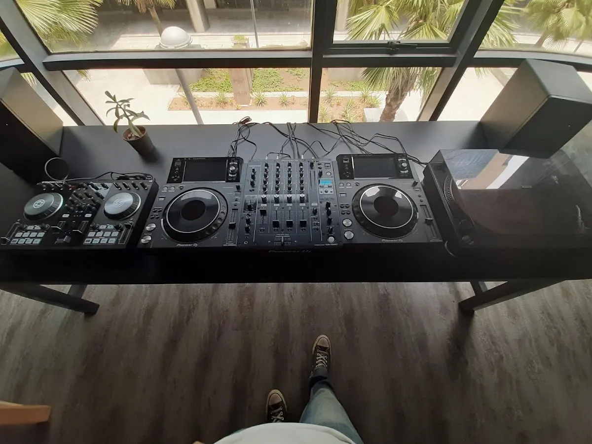 For The Record Music School photo 4