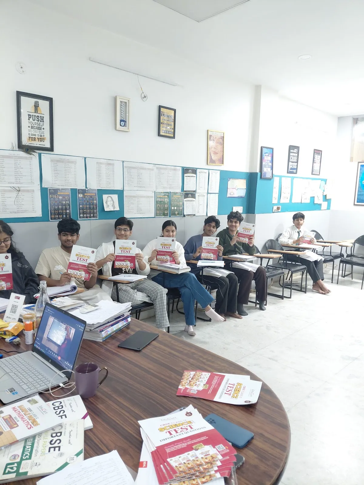 Physics Tuition Classes IX, X, XI, XII IIT-JEE and NEET IB Board IGCSE, ISC, ICSE photo 2