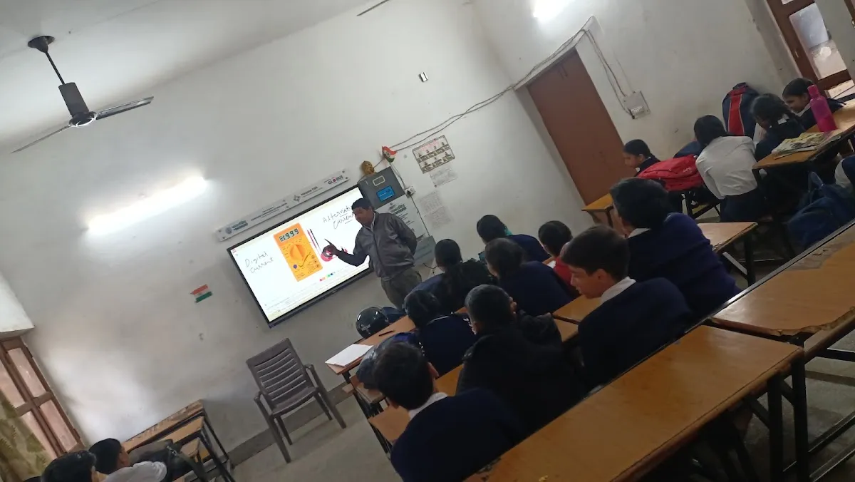 Prayatna School of Excellence NGO photo 6