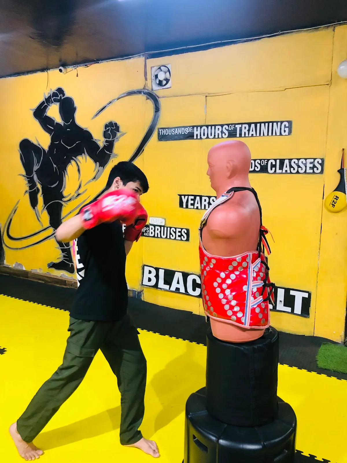 Right 2 Fight Martial Art Academy photo 3