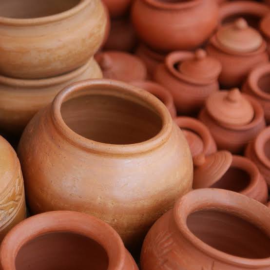 Pottery & Ceramics image