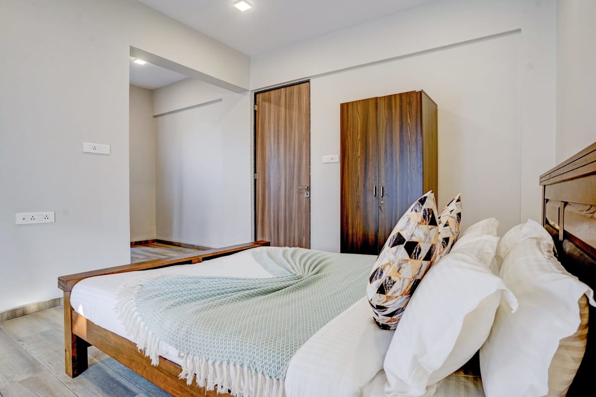 Aamy Villa