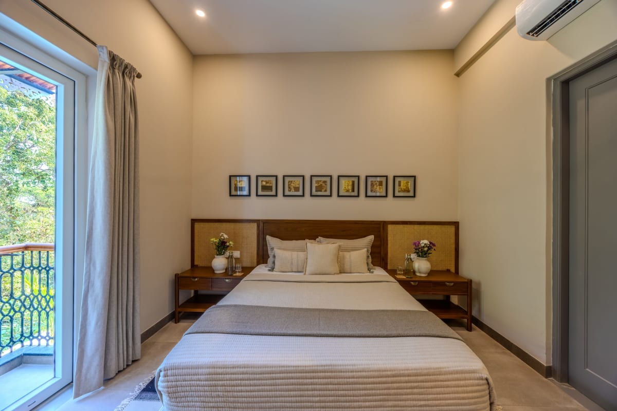 Casa Zyra | 4-BHK Pet-friendly villa with Private Pool and Lift | Close to Assagao