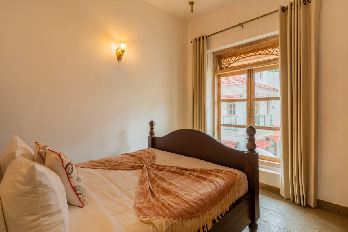 Amayah Vayu | Two 3-BHKs Indo-Portuguese Escape With Common Pool preview 4