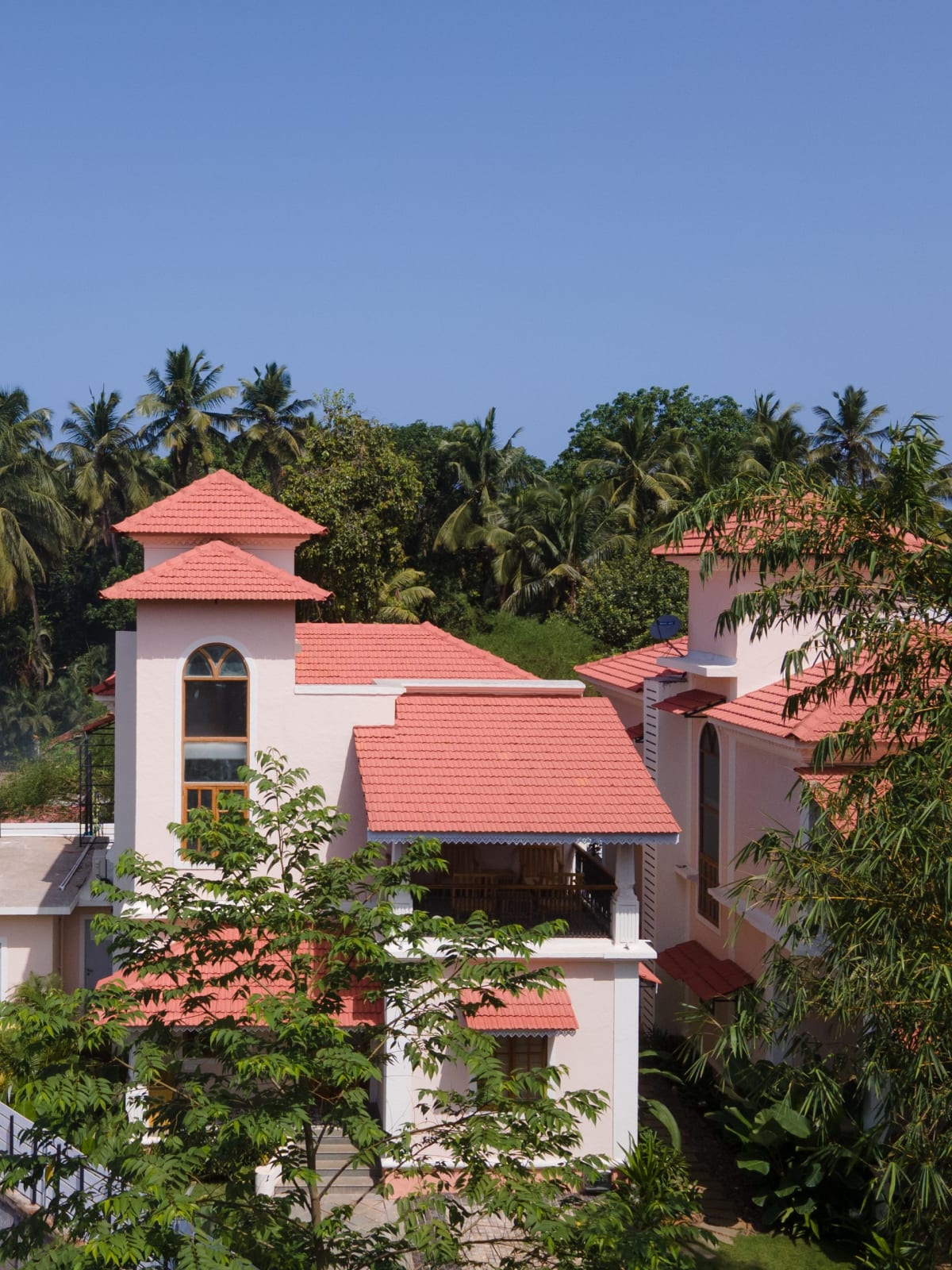 Panache | 3-BHK | Pvt Pool | Garden | Bar
 preview 3