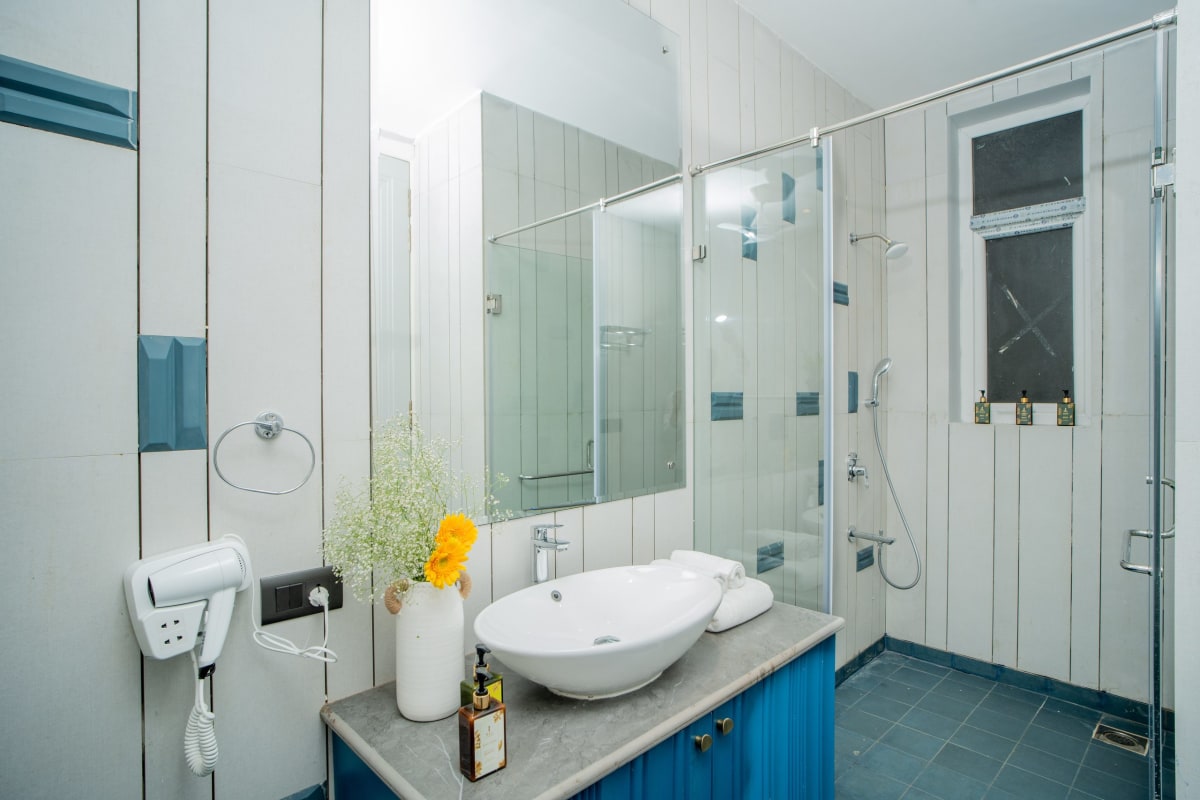 Suntuarios Casa Iris | 4-BHK | Pvt Pool | Jacuzzi | Gazebo
