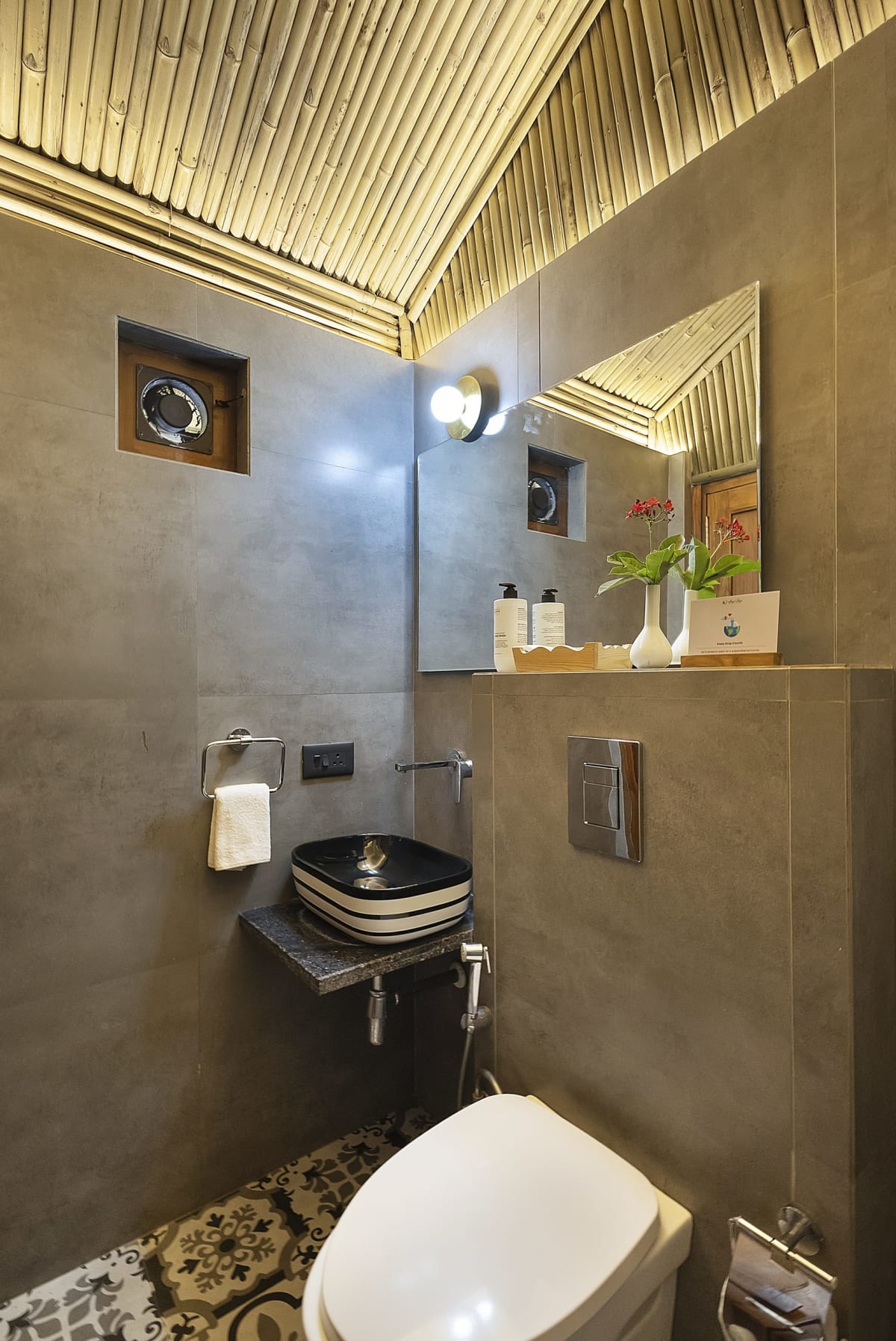 Timber Standard Suite | Pet-friendly Bamboo Cottage with Pvt Sit-Out Area & Shared Dining