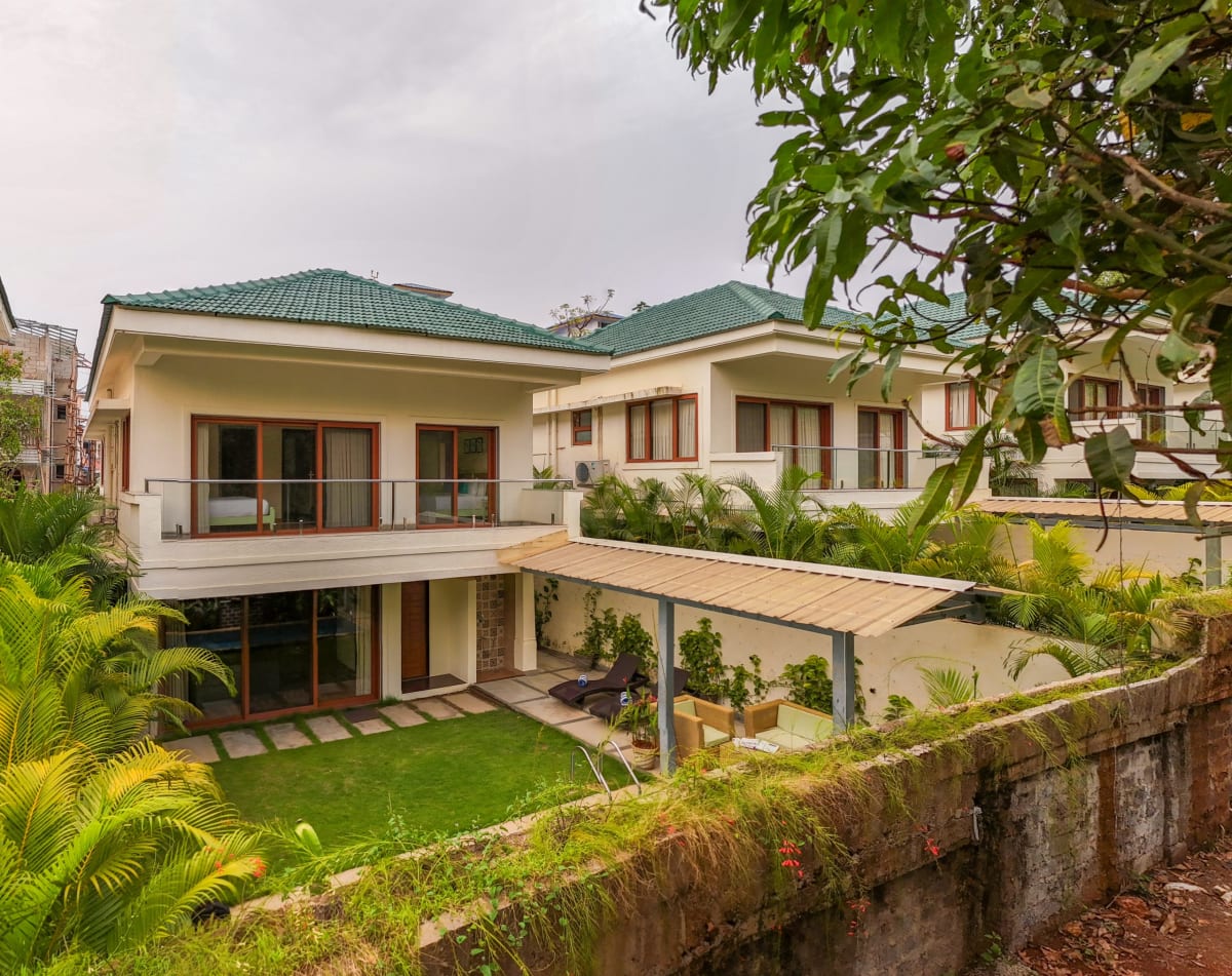 Azalea | Pet-friendly 3-BHK Villa With Private Pool, Garden & Bar preview 4
