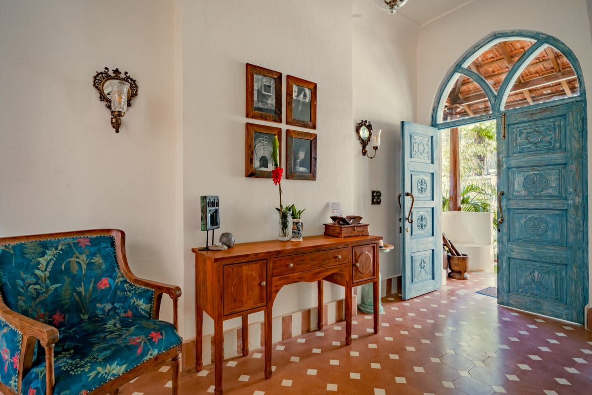 Samukha | Pet-friendly 4-BHK With Private Pool & Garden & Entertainment Lounge preview 4