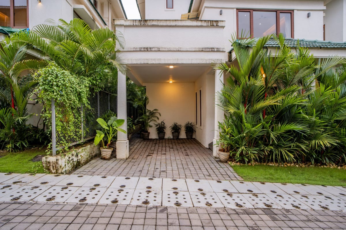Villa Anasa | 4-BHK | Pvt Pool | Garden | Outdoor Sitting Area