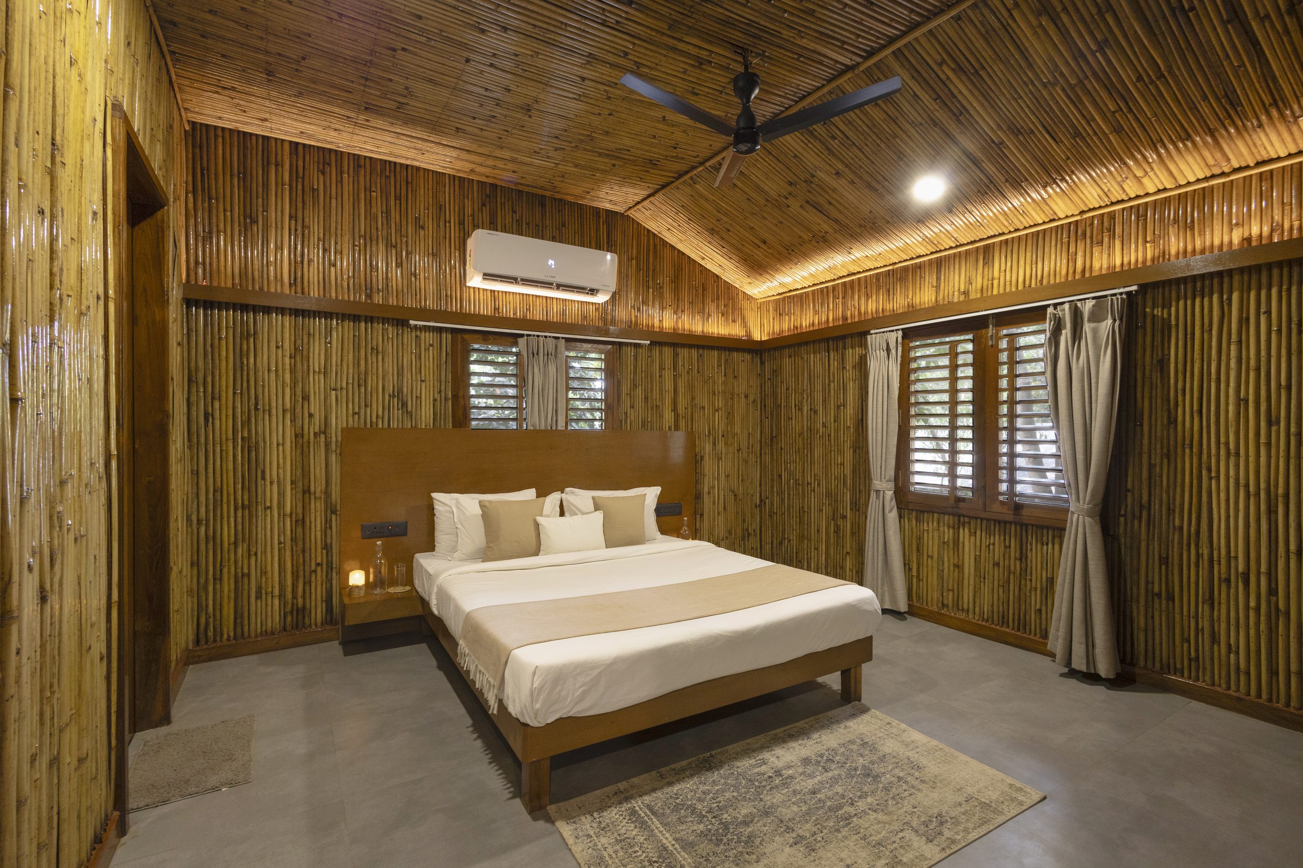 Timber Premium Suite | Pet-friendly Bamboo Cottage with Pvt Verandah, Lounge & Shared Outdoor seating & Restaurant villa in Igatpuri