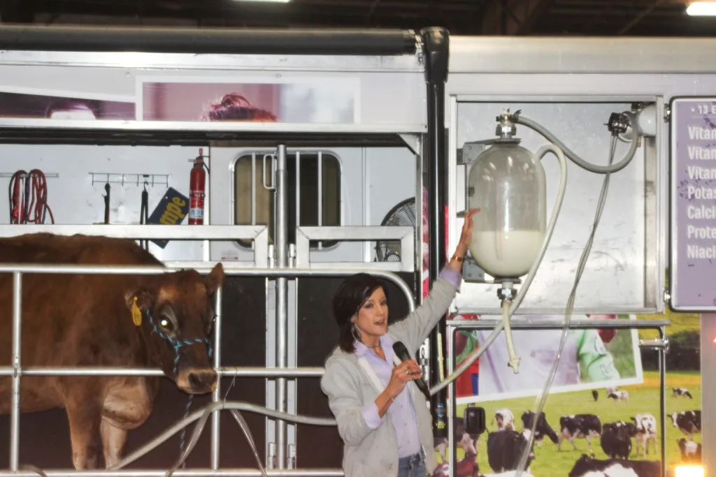 Got milk! Mobile classroom tells a dairy story