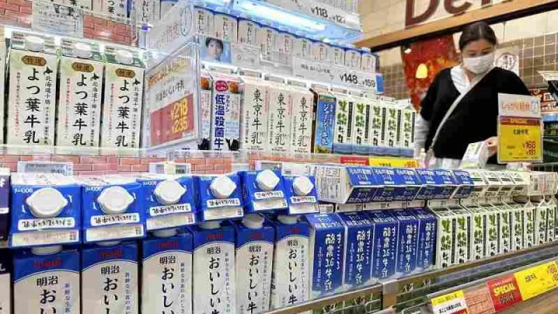 Japan’s dairy farmers fear milk glut over New Year’s holiday season