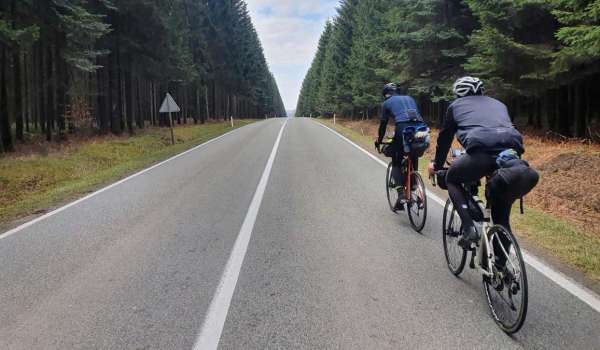 De l’ultra-cyclisme au départ de Liège