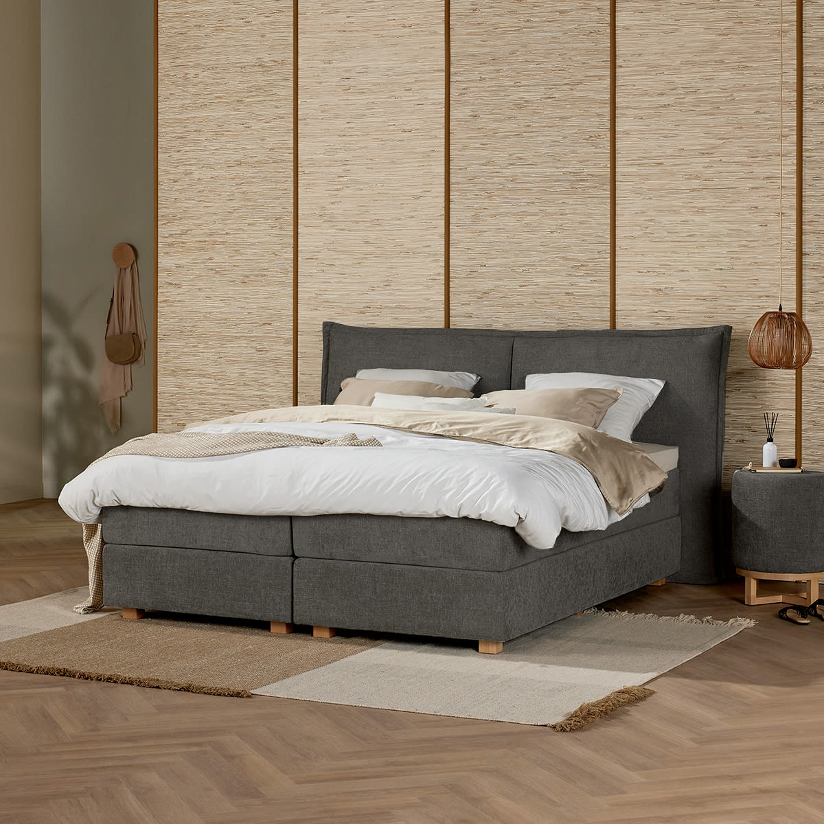 Alba-elevation2026_mirage-dark-grey.jpg