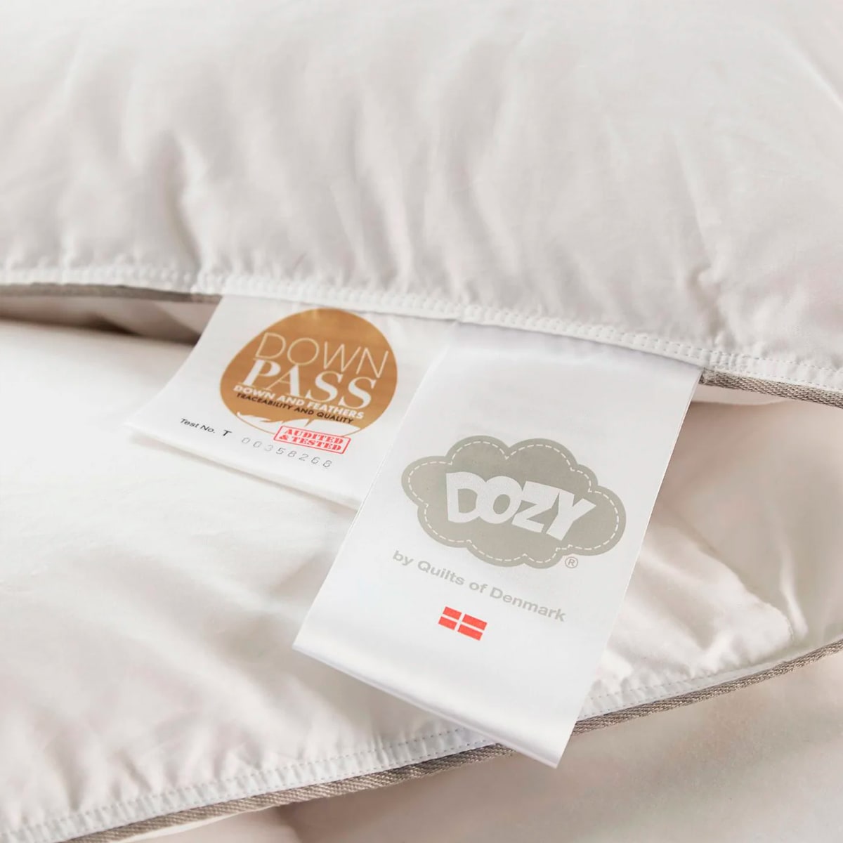 Dozy produktbillede med enkelt og stilrent udtryk.