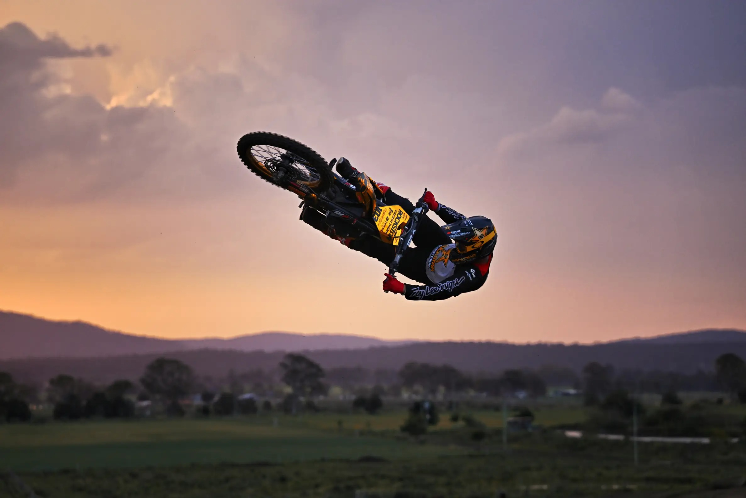 Nikon Z9 Full Frame Mirrorless Camera