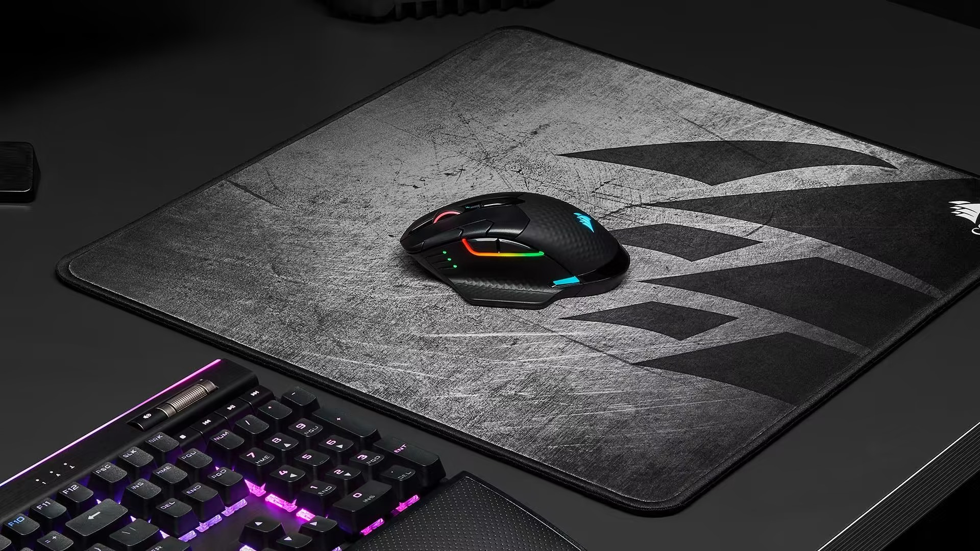 Corsair Dark Core RGB PRO SE Wireless Mouse