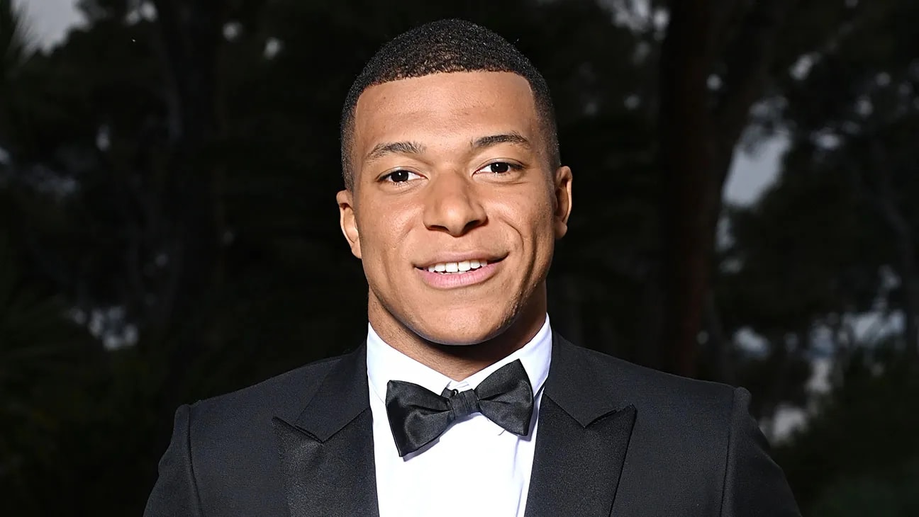 Mbappé Apologises as China Brands Cut Ties Over Mao Remark