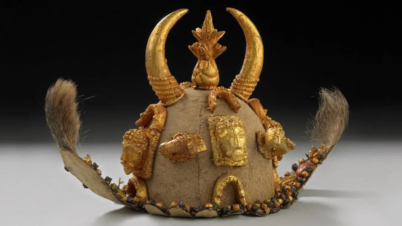 UK Military Unit Faces Pressure Over Hidden Asante Looted Artifact