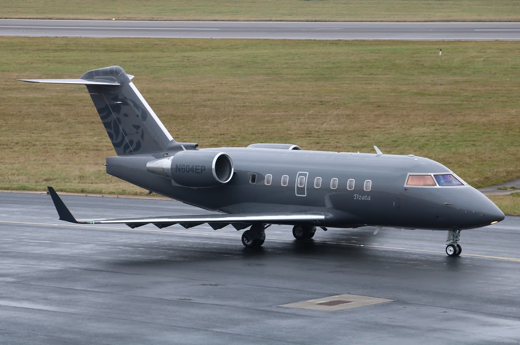 Presidency Responds to Debate Over Mahama’s Use of Private Aircraft