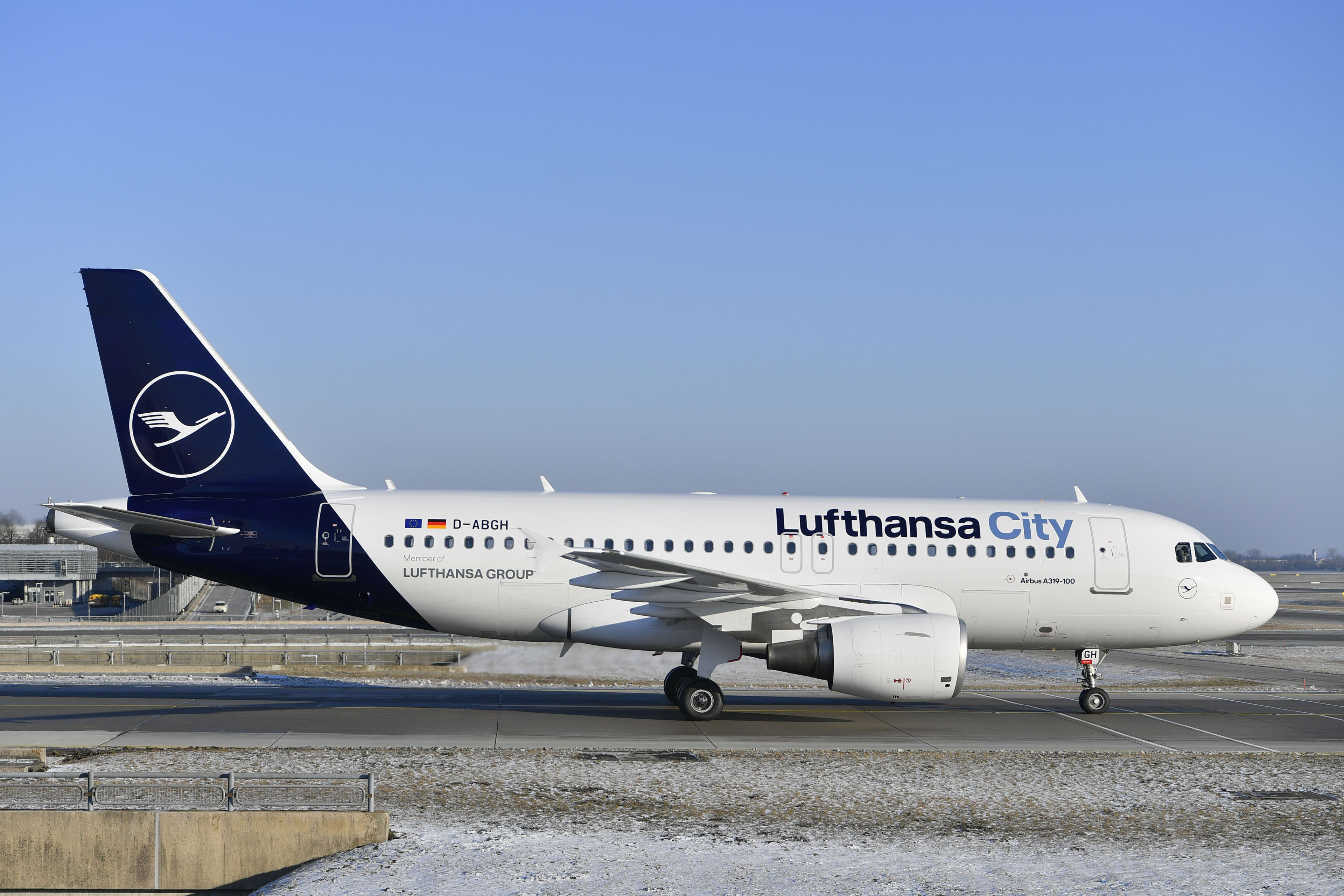 Lufthansa Says Iran War Could Weaken Gulf Carriers’ Dominance on Asian Routes