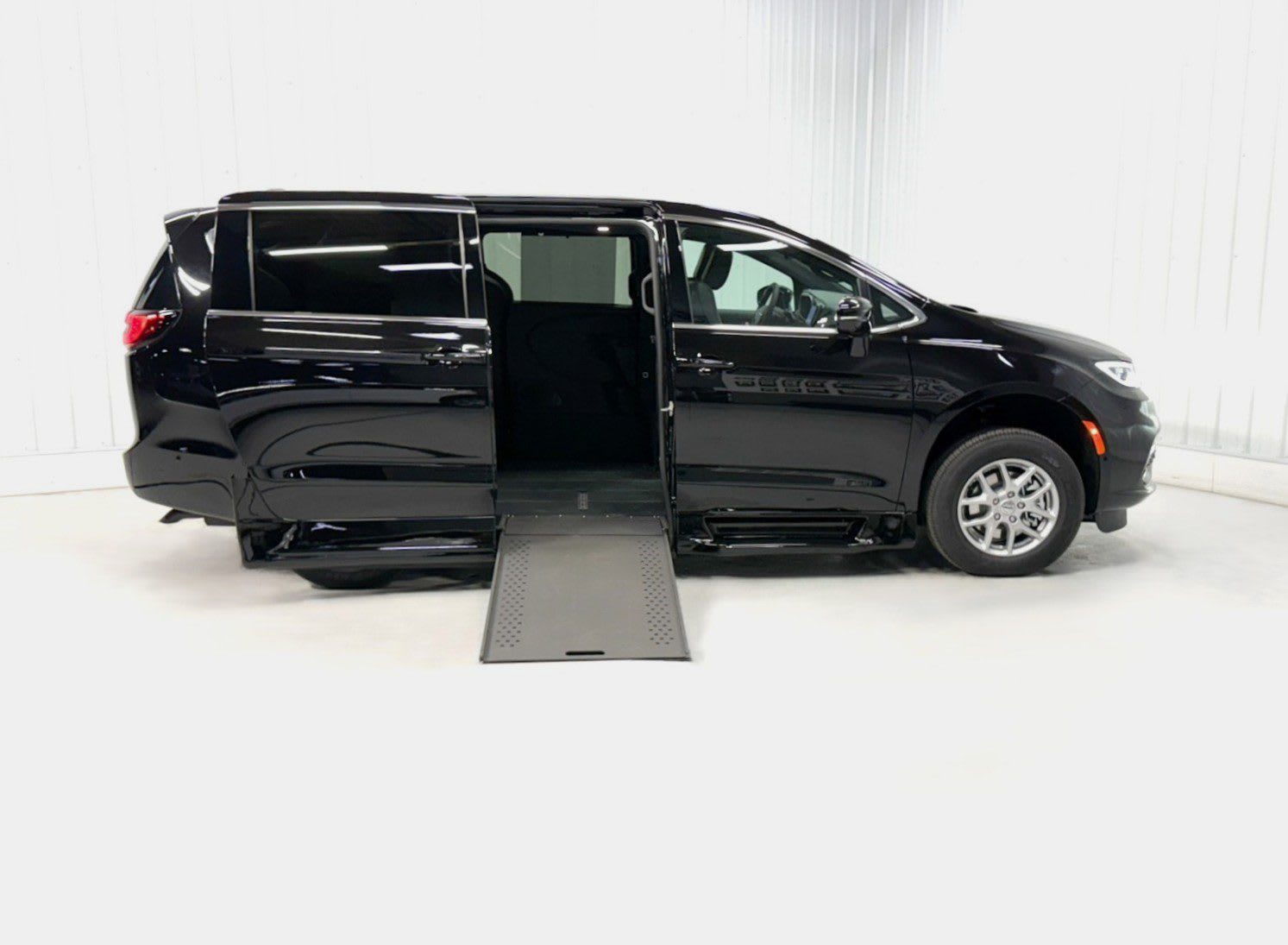 CHRYSLER PACIFICA SELECT