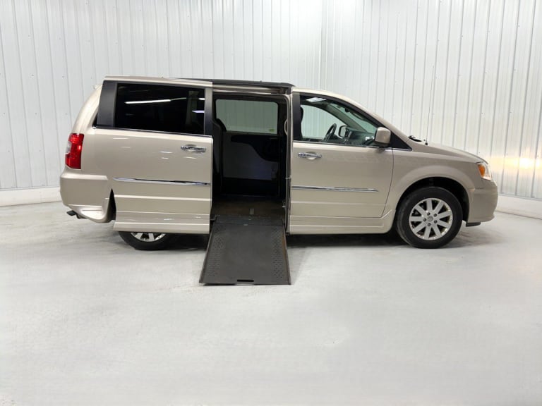 CHRYSLER T&C TOURING-K