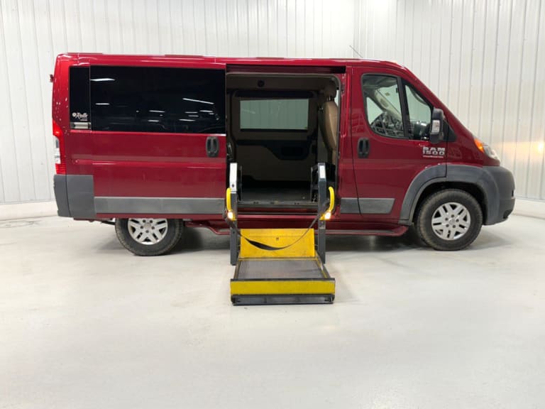 RAM PROMASTER 1500 LRRWHB